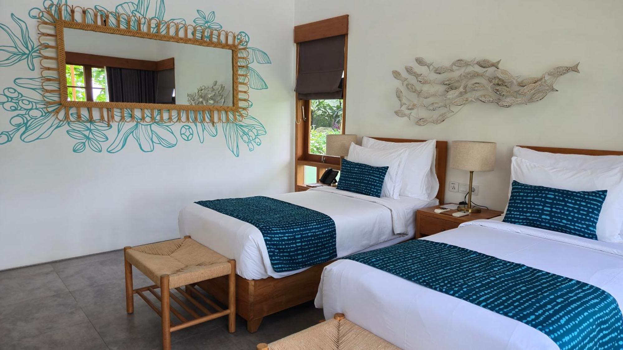 Resort Deep Roots Dive & Yoga